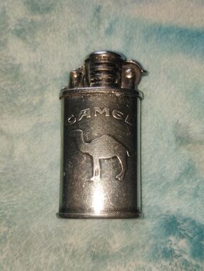 Vintage Collectible Camel Metal Lighter